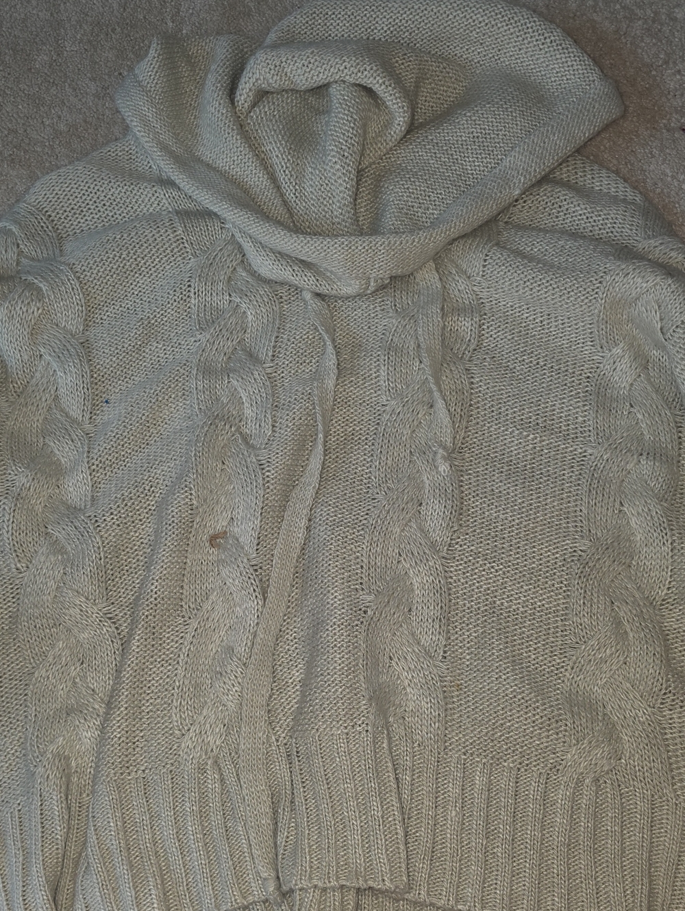 JODIFL Light Gray Cable Knit Turtleneck Sweater